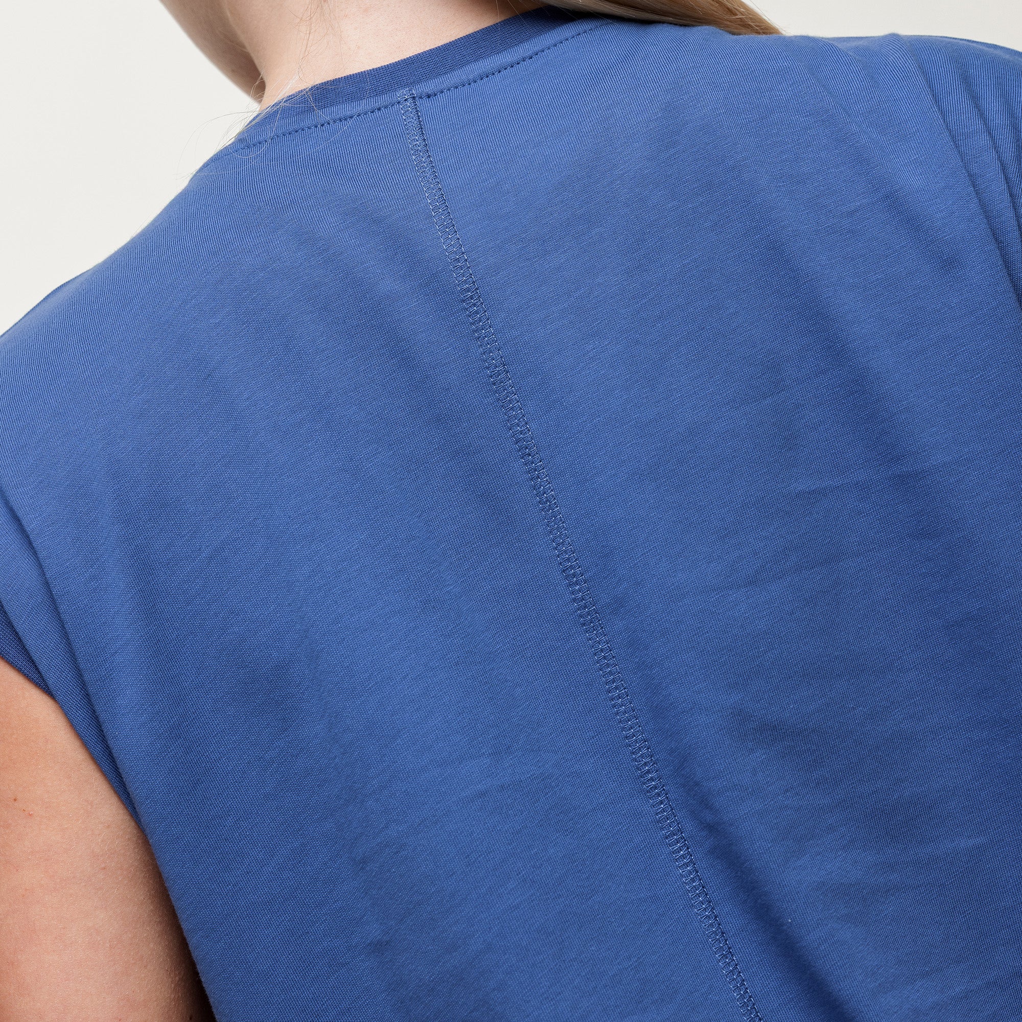 Relax Muscle Tank - Vintage Indigo