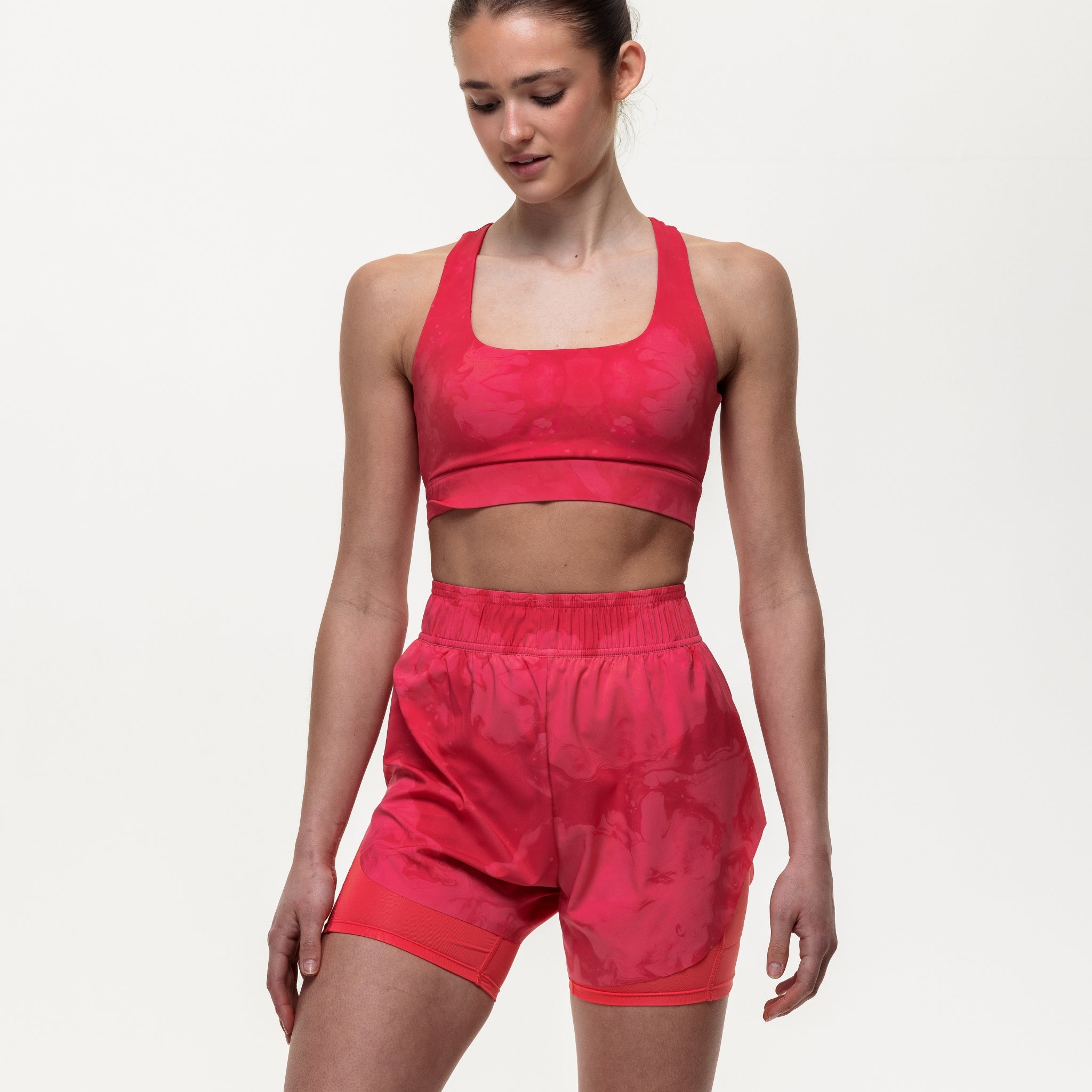 Run The Distance 2-in-1 Shorts - Coral Marble