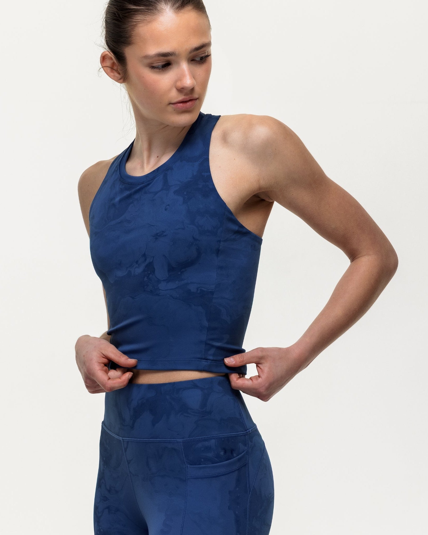 Training Crop Tank - Indigo Marble
