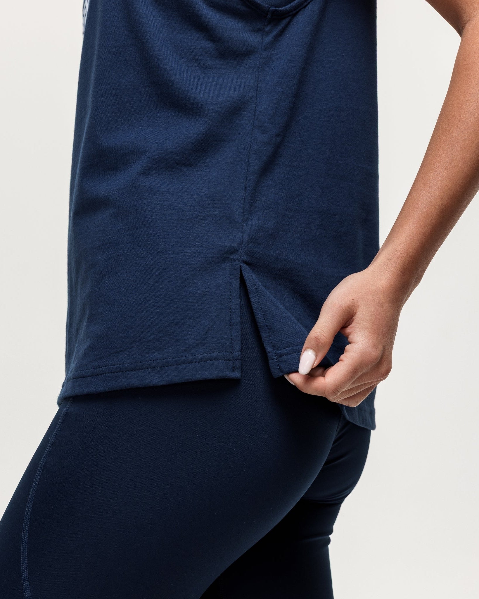 Motion Training Essentials Tank - Navy