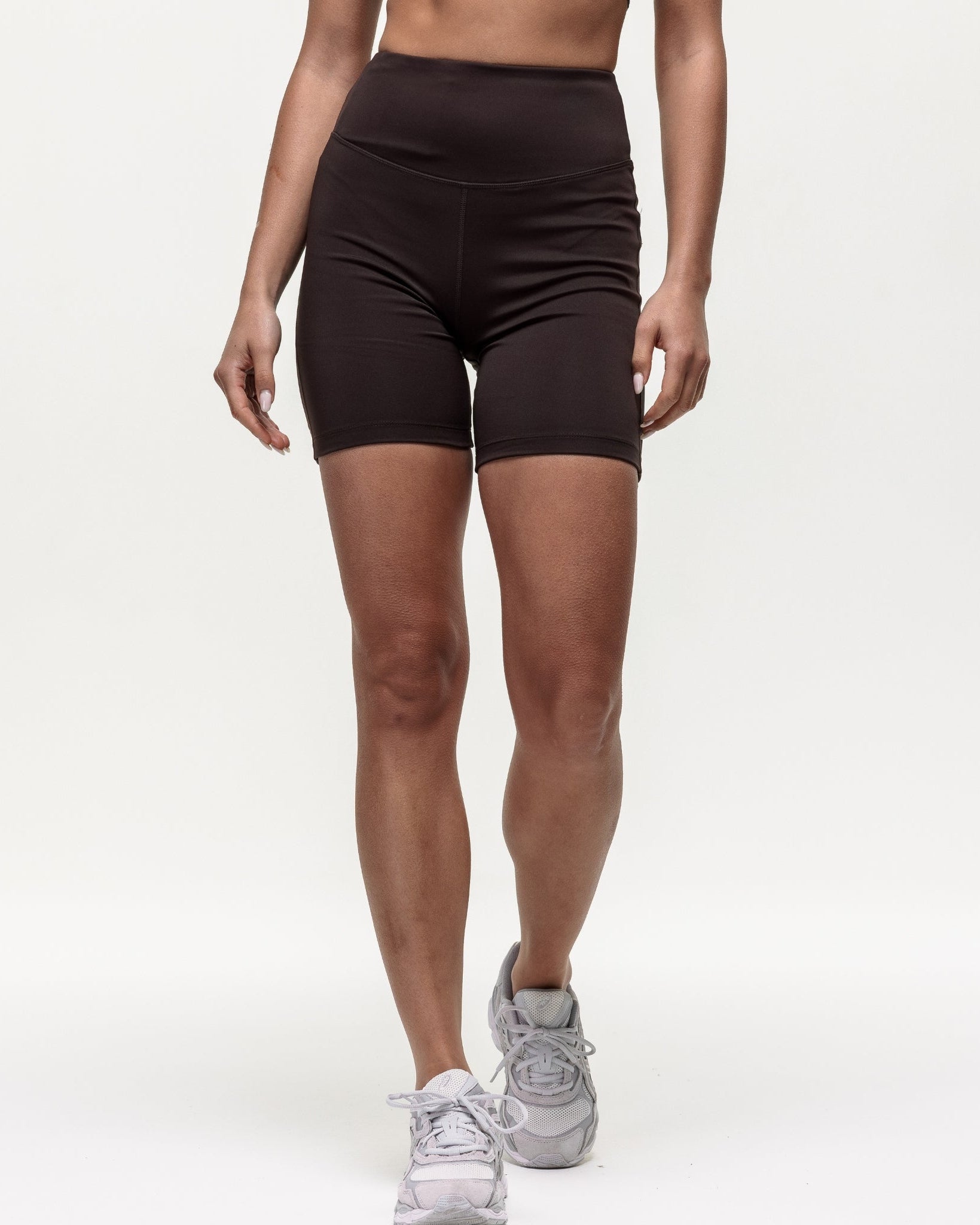 Motion High Rise Biker Shorts - Cocoa